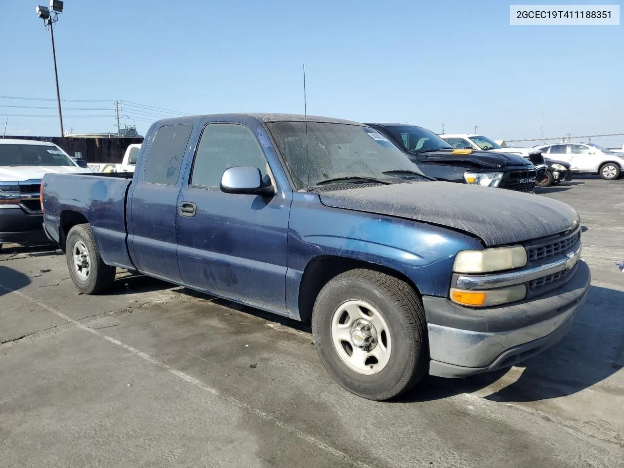 2001 Chevrolet Silverado C1500 VIN: 2GCEC19T411188351 Lot: 58306514