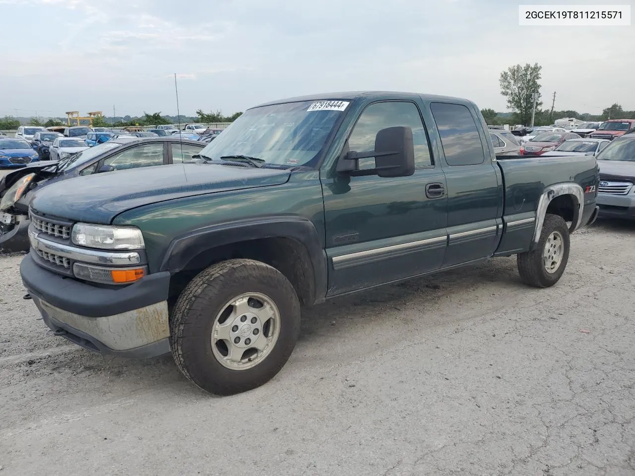 2001 Chevrolet Silverado K1500 VIN: 2GCEK19T811215571 Lot: 67918444