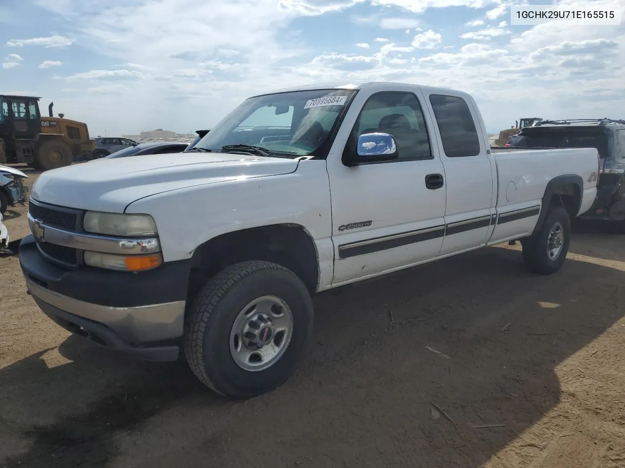 2001 Chevrolet Silverado K2500 Heavy Duty VIN: 1GCHK29U71E165515 Lot: 70895684