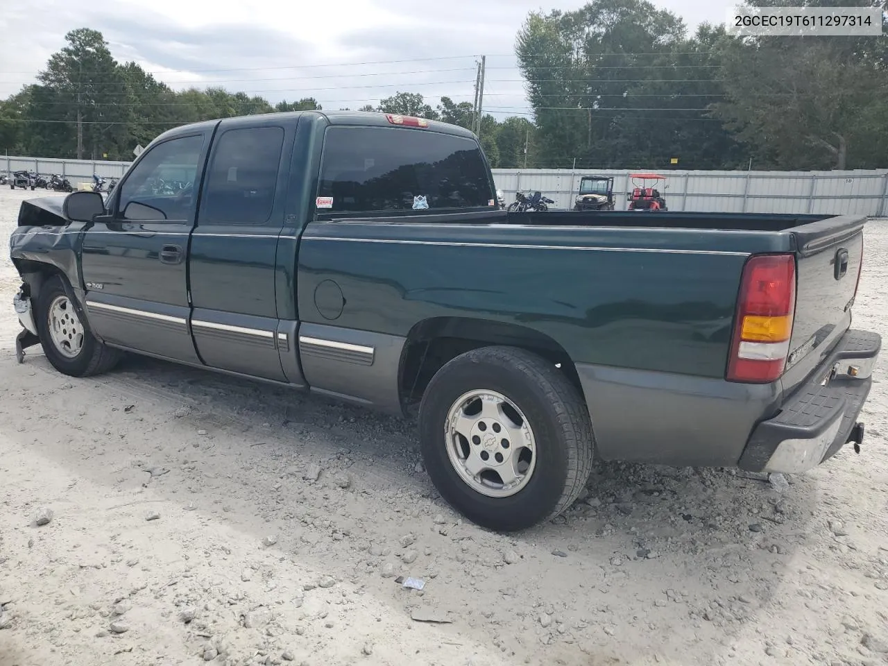 2001 Chevrolet Silverado C1500 VIN: 2GCEC19T611297314 Lot: 71044114