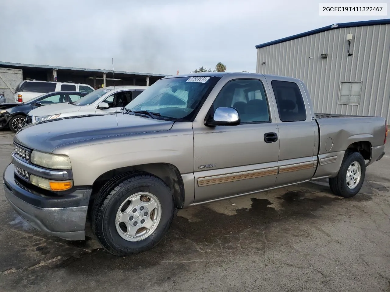 2001 Chevrolet Silverado C1500 VIN: 2GCEC19T411322467 Lot: 71821974