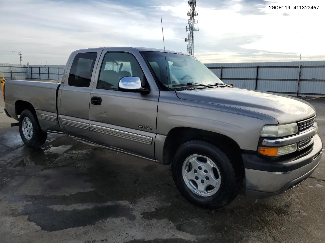 2001 Chevrolet Silverado C1500 VIN: 2GCEC19T411322467 Lot: 71821974