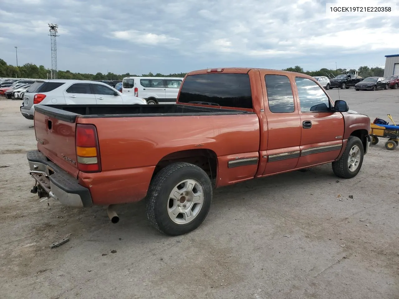 2001 Chevrolet Silverado K1500 VIN: 1GCEK19T21E220358 Lot: 72452014