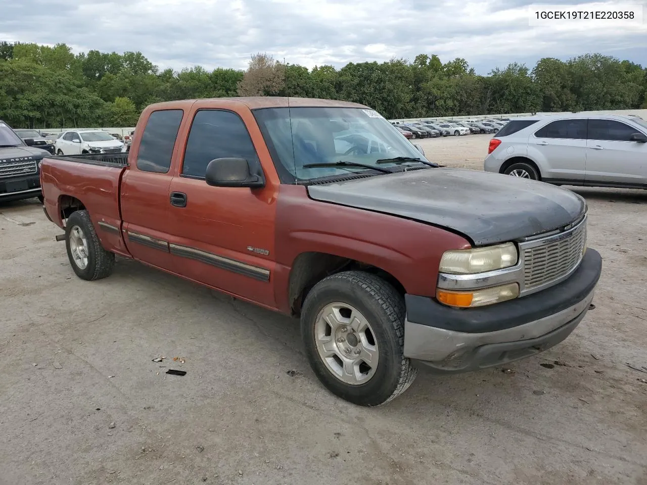 2001 Chevrolet Silverado K1500 VIN: 1GCEK19T21E220358 Lot: 72452014