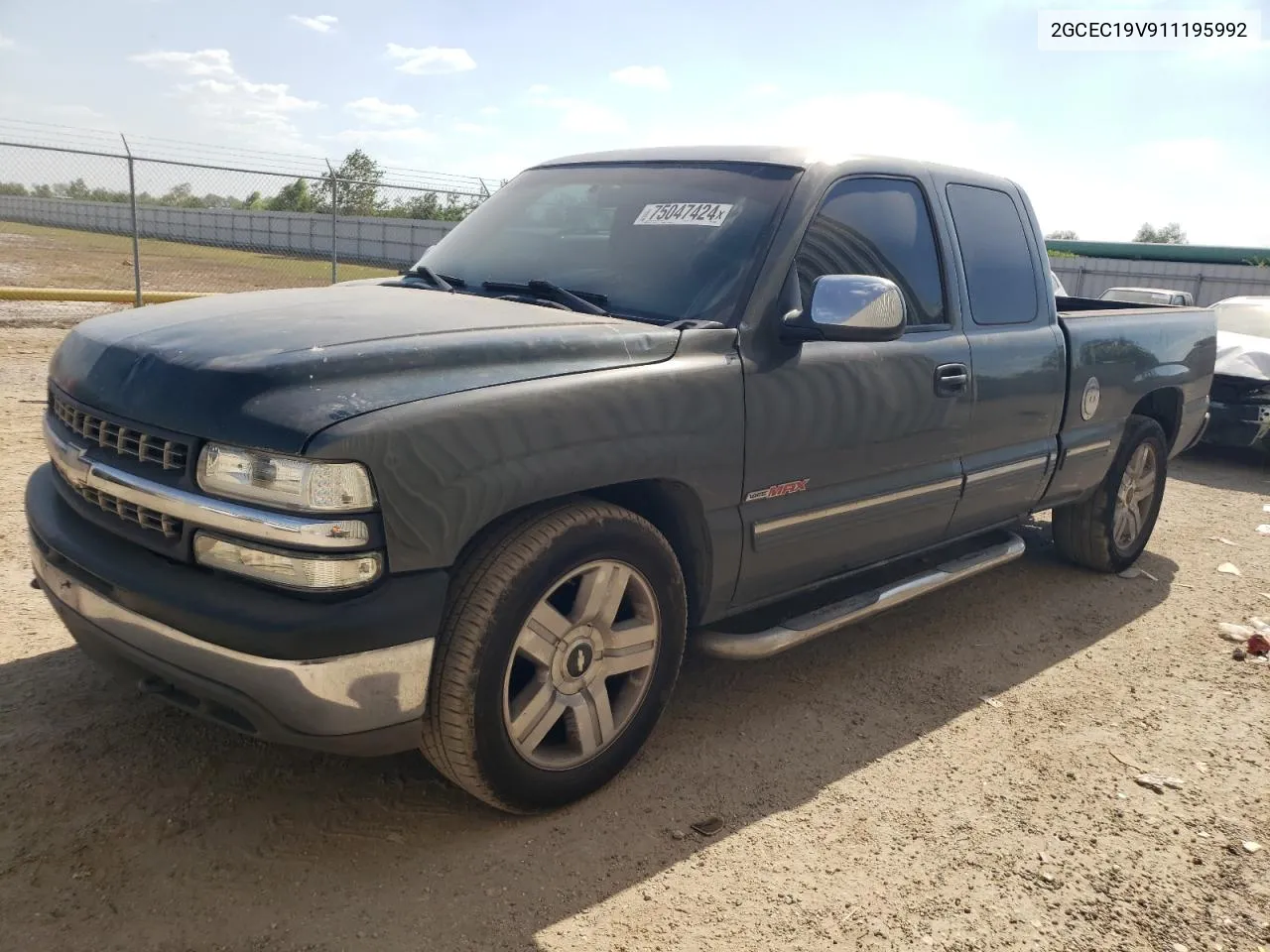 2001 Chevrolet Silverado C1500 VIN: 2GCEC19V911195992 Lot: 75047424