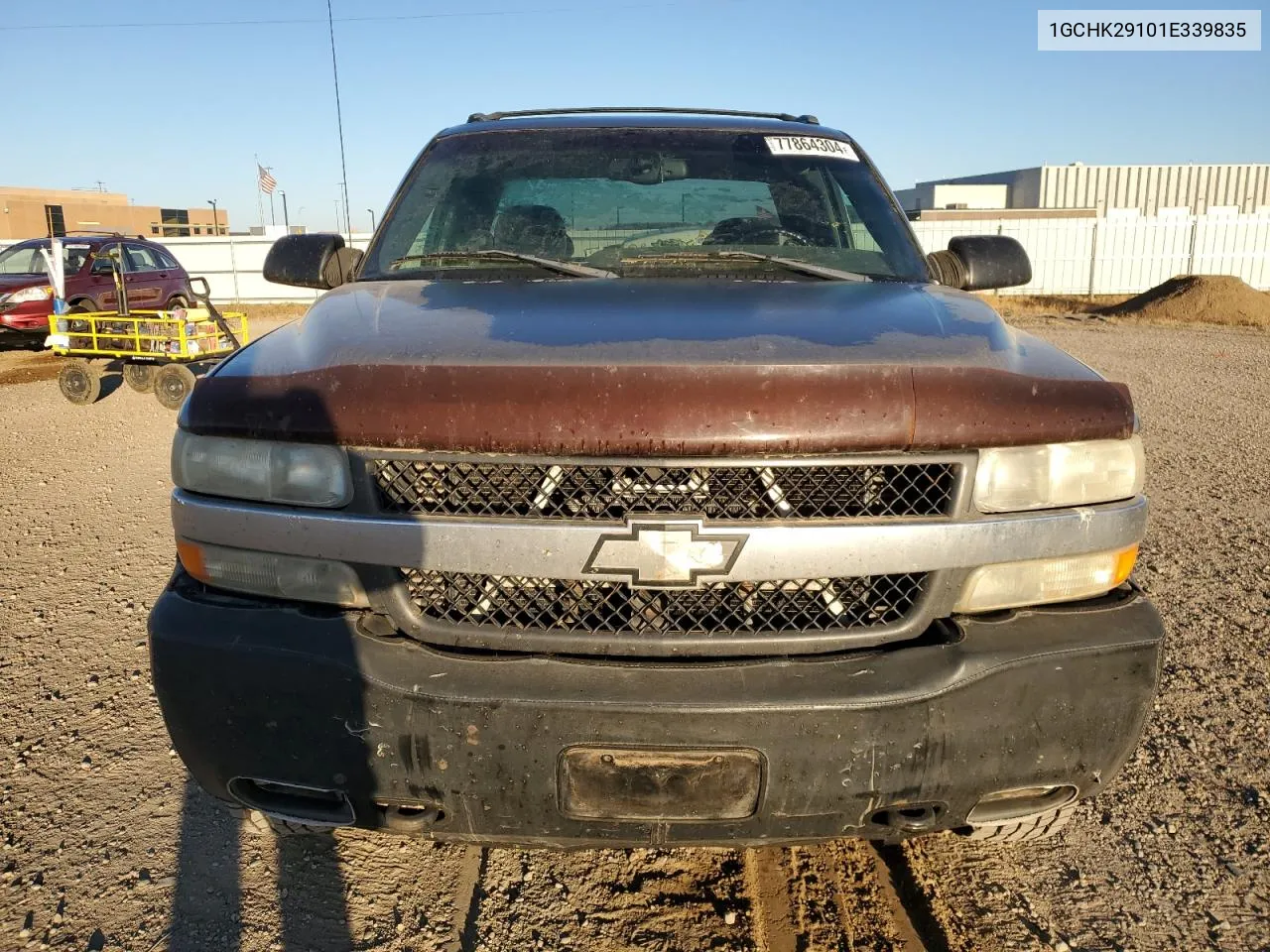 2001 Chevrolet Silverado K2500 Heavy Duty VIN: 1GCHK29101E339835 Lot: 77864304