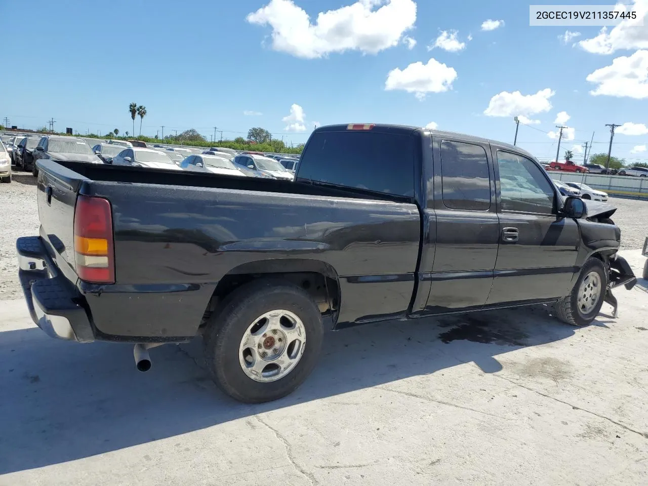 2001 Chevrolet Silverado C1500 VIN: 2GCEC19V211357445 Lot: 77959714