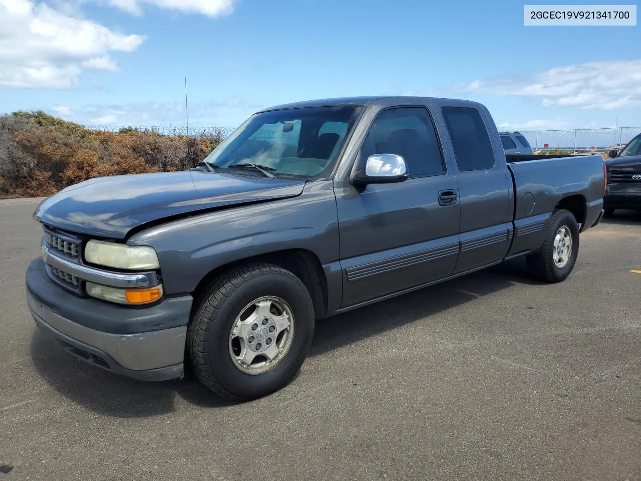 2002 Chevrolet Silverado C1500 VIN: 2GCEC19V921341700 Lot: 64667104