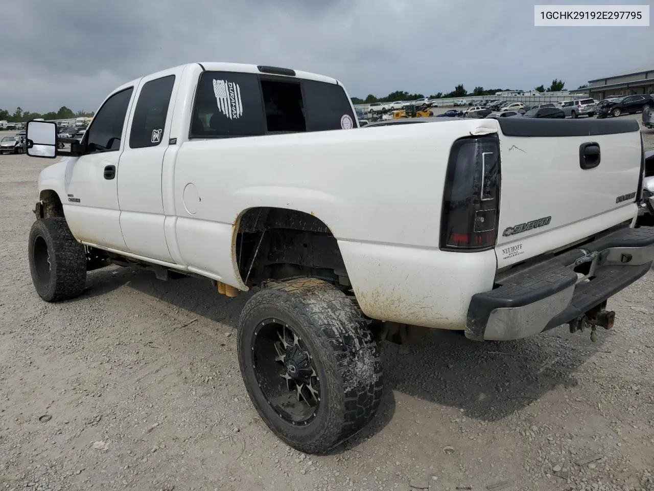 2002 Chevrolet Silverado K2500 Heavy Duty VIN: 1GCHK29192E297795 Lot: 64989444