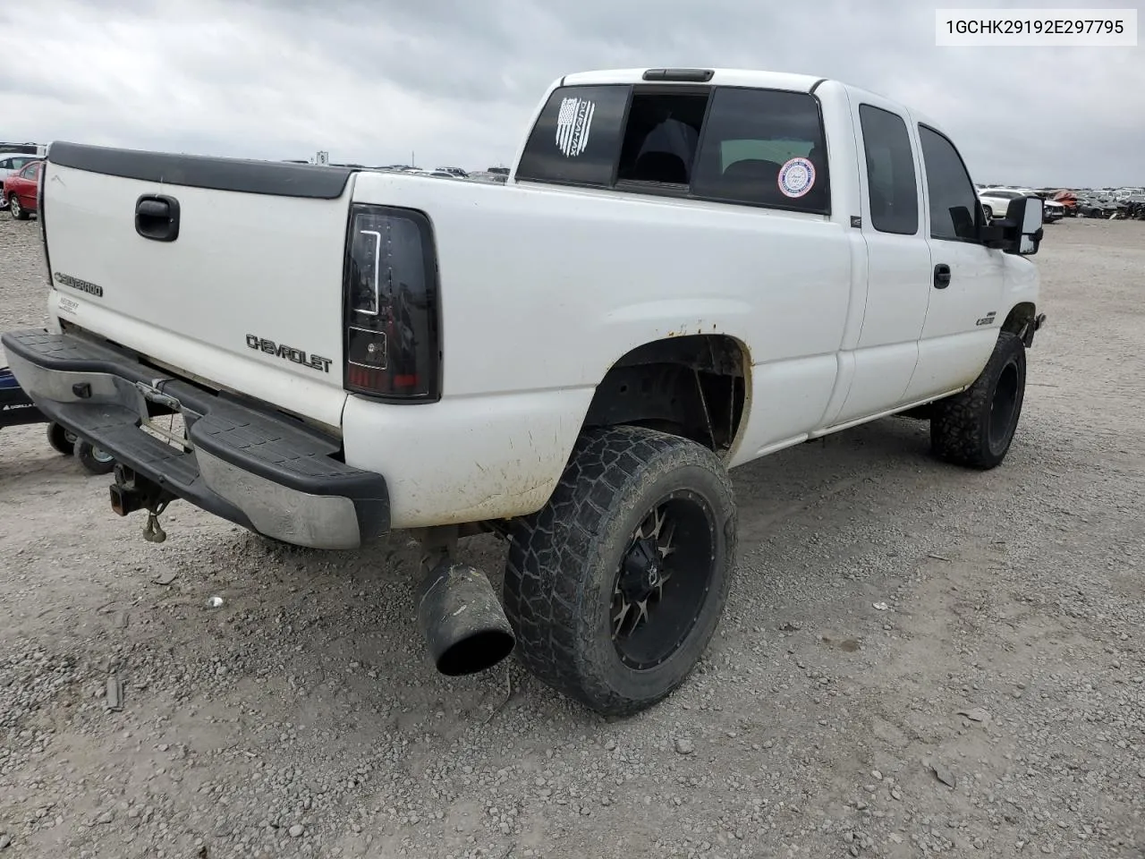 2002 Chevrolet Silverado K2500 Heavy Duty VIN: 1GCHK29192E297795 Lot: 64989444