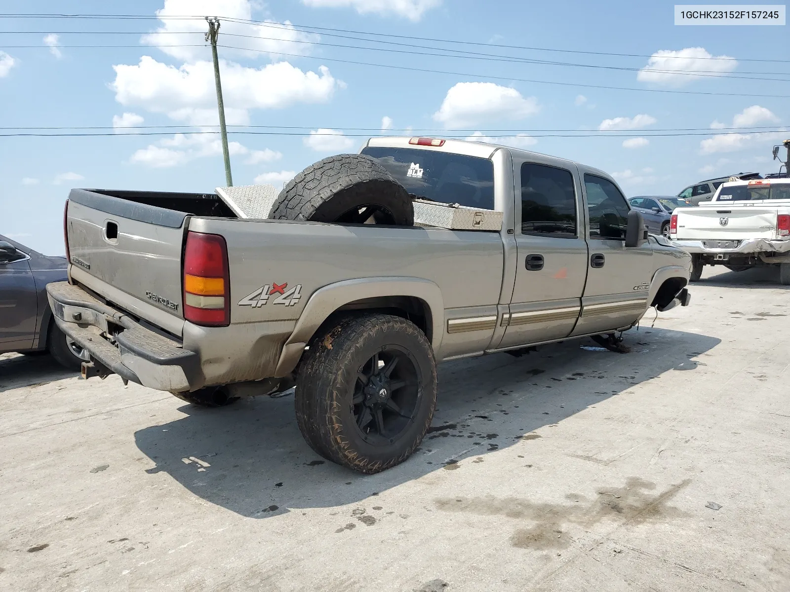 2002 Chevrolet Silverado K2500 Heavy Duty VIN: 1GCHK23152F157245 Lot: 65862534