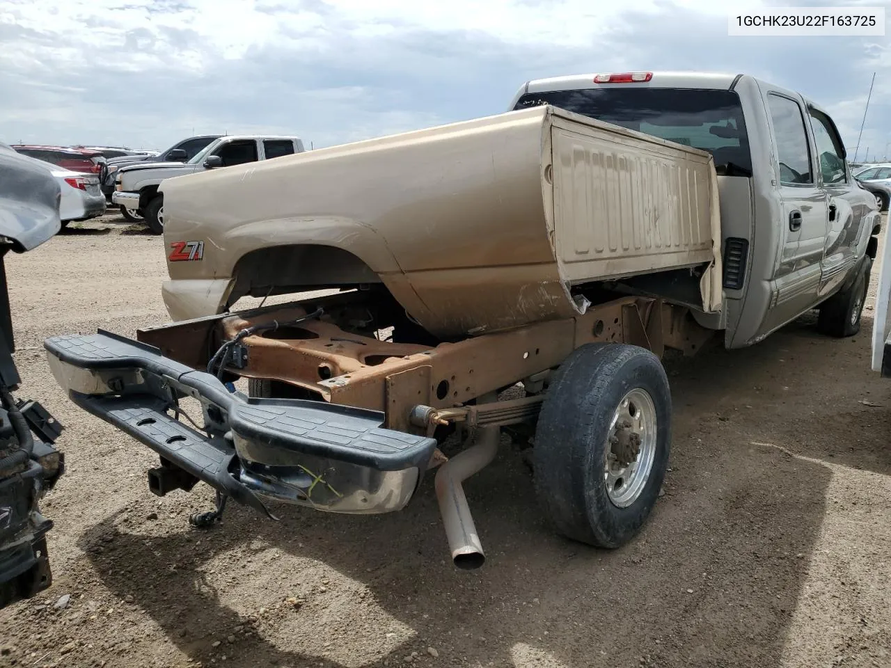 2002 Chevrolet Silverado K2500 Heavy Duty VIN: 1GCHK23U22F163725 Lot: 67330234