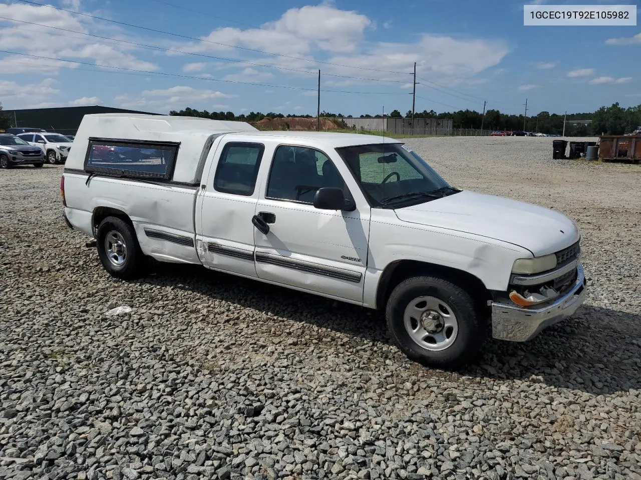 2002 Chevrolet Silverado C1500 VIN: 1GCEC19T92E105982 Lot: 68452954