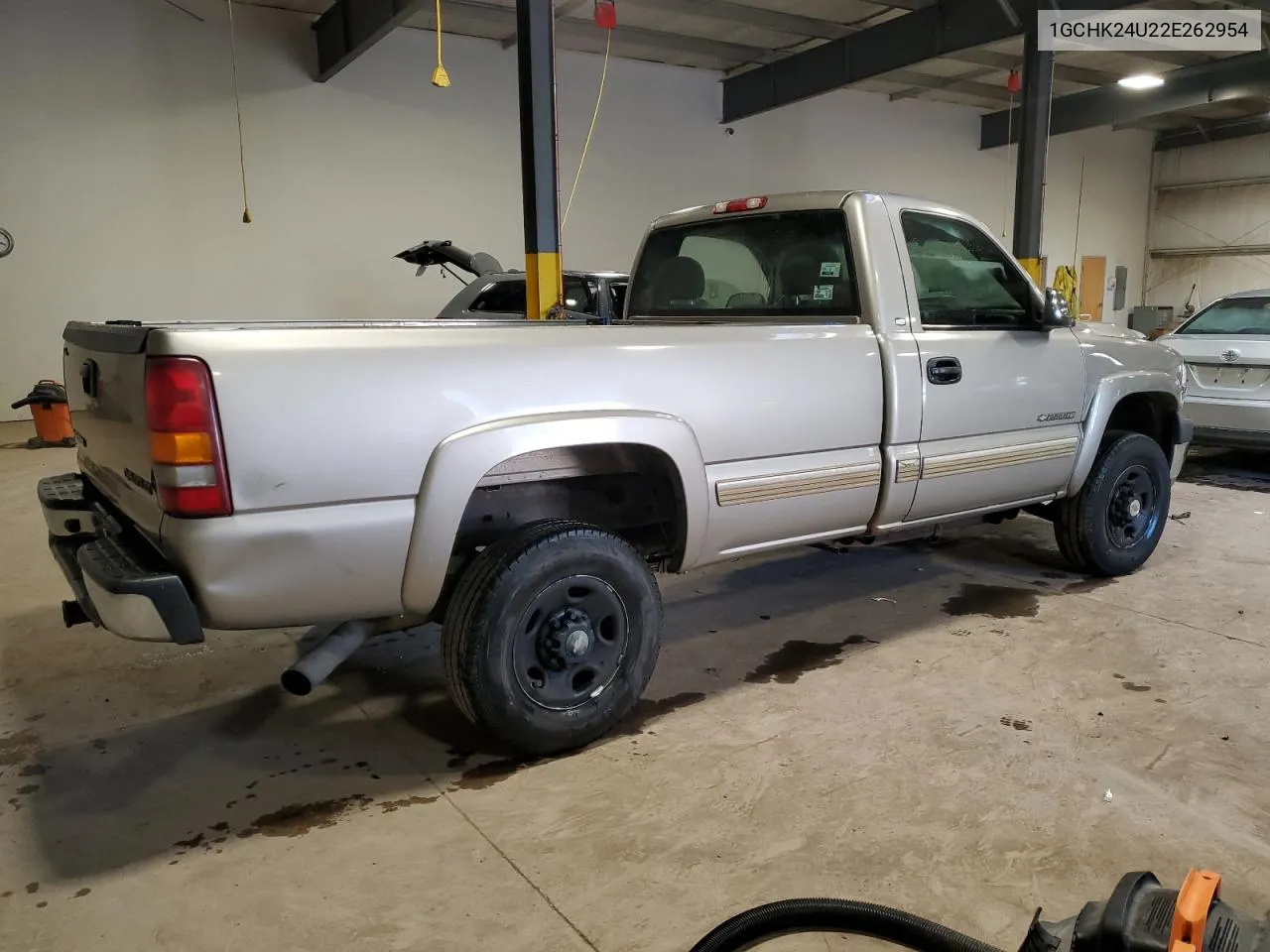 2002 Chevrolet Silverado K2500 Heavy Duty VIN: 1GCHK24U22E262954 Lot: 68538914