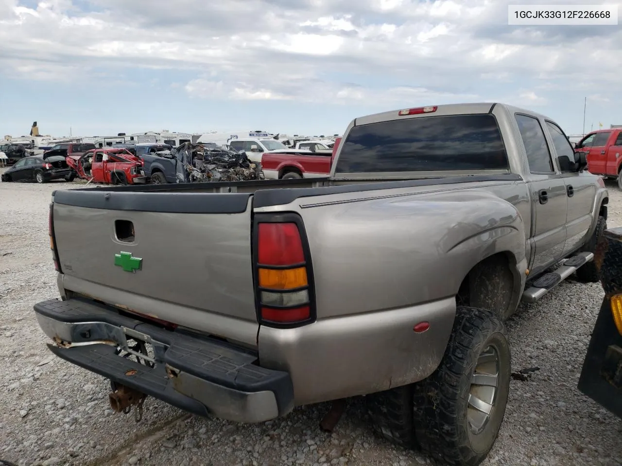 2002 Chevrolet Silverado K3500 VIN: 1GCJK33G12F226668 Lot: 69579604