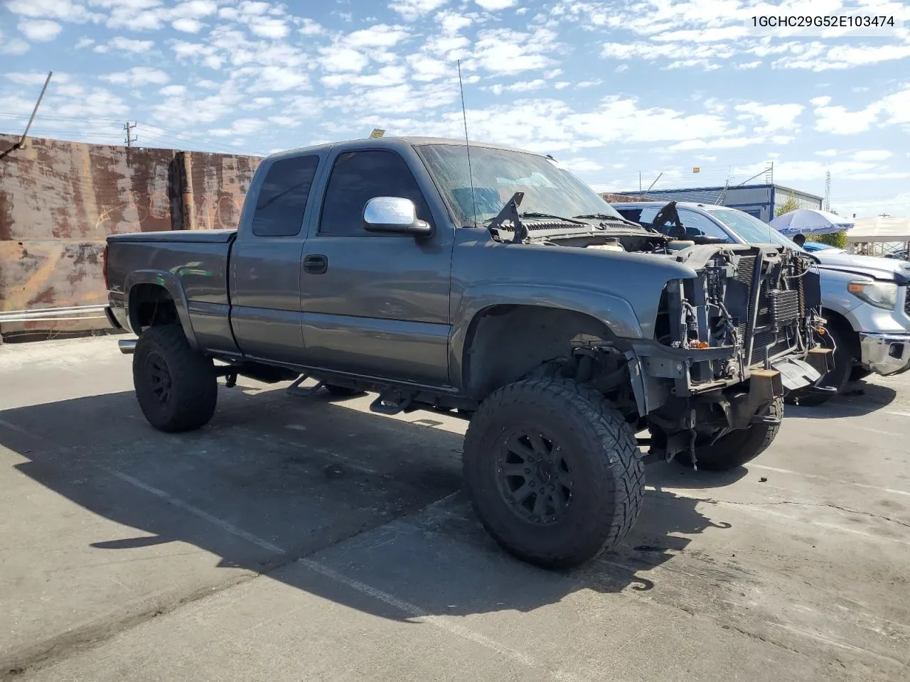 2002 Chevrolet Silverado C2500 Heavy Duty VIN: 1GCHC29G52E103474 Lot: 69605574