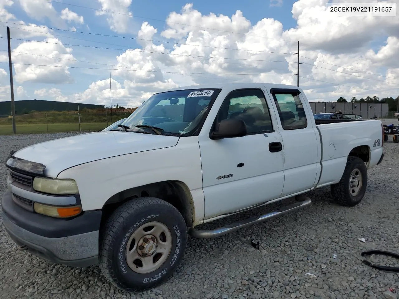 2002 Chevrolet Silverado K1500 VIN: 2GCEK19V221191657 Lot: 69703294