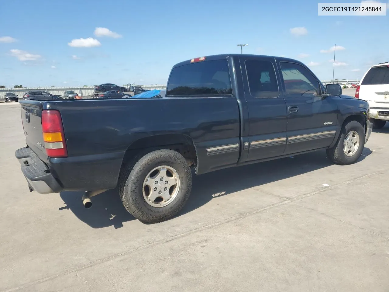 2002 Chevrolet Silverado C1500 VIN: 2GCEC19T421245844 Lot: 70339884