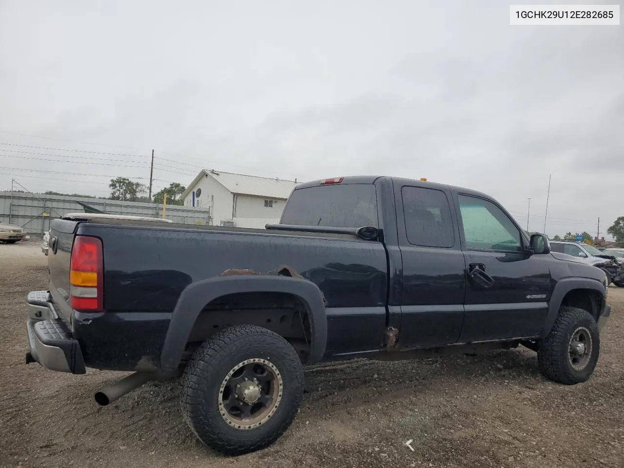 2002 Chevrolet Silverado K2500 Heavy Duty VIN: 1GCHK29U12E282685 Lot: 70624464