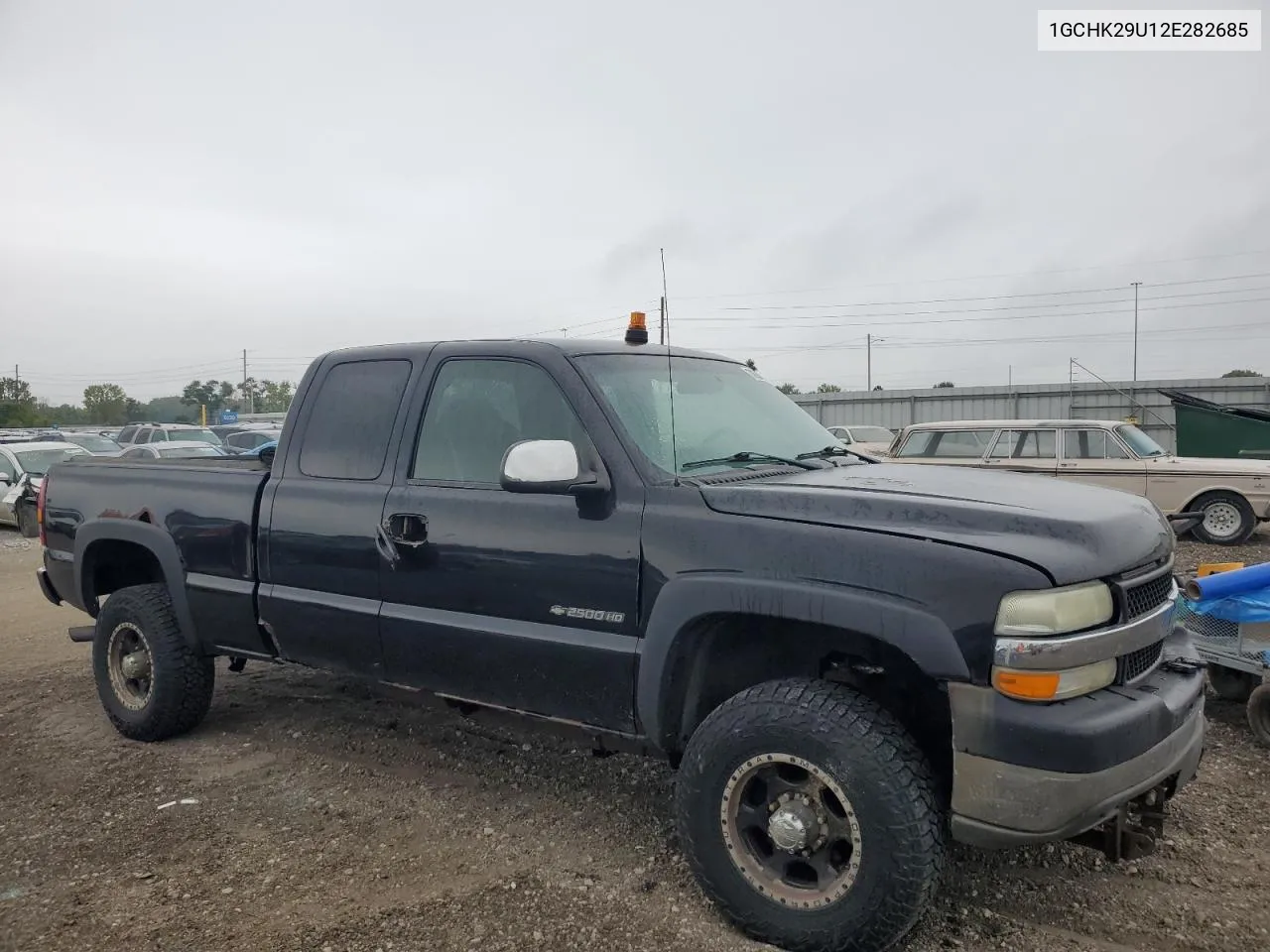 2002 Chevrolet Silverado K2500 Heavy Duty VIN: 1GCHK29U12E282685 Lot: 70624464