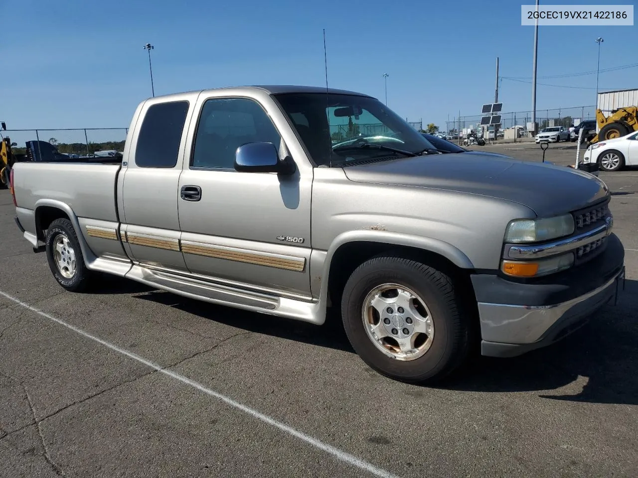 2002 Chevrolet Silverado C1500 VIN: 2GCEC19VX21422186 Lot: 71036444