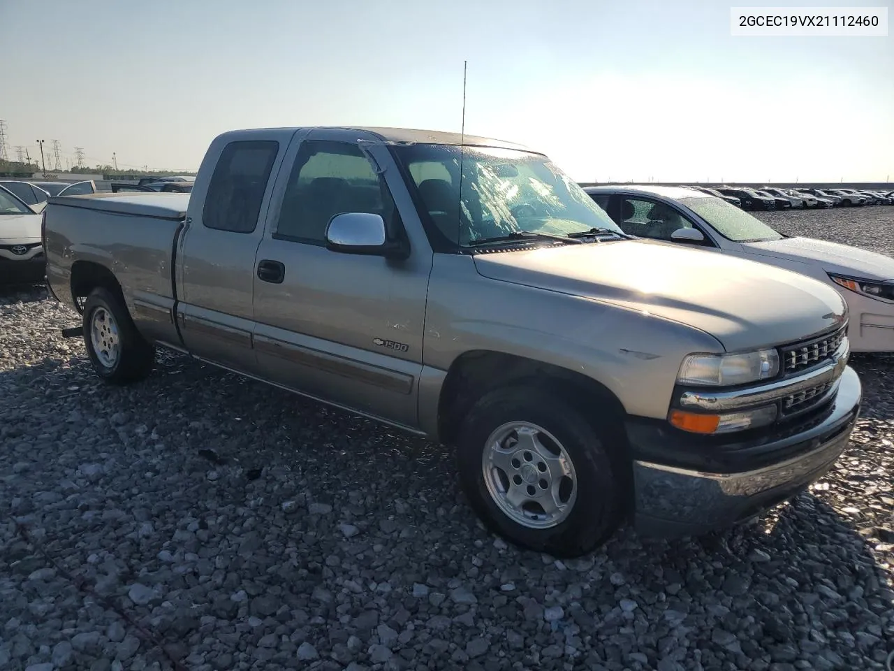 2002 Chevrolet Silverado C1500 VIN: 2GCEC19VX21112460 Lot: 72047424