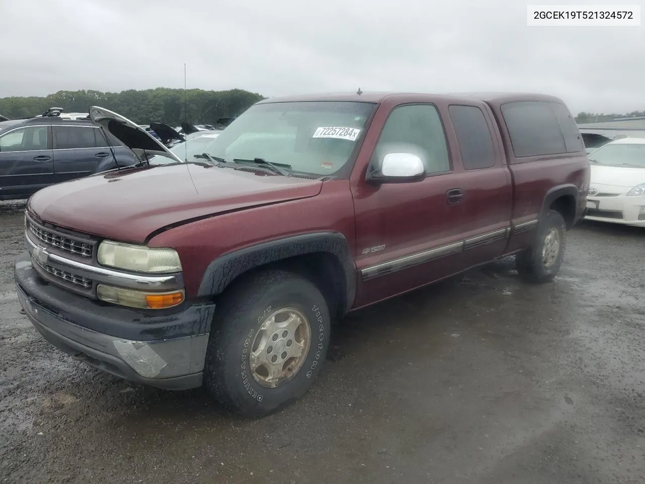 2002 Chevrolet Silverado K1500 VIN: 2GCEK19T521324572 Lot: 72257284