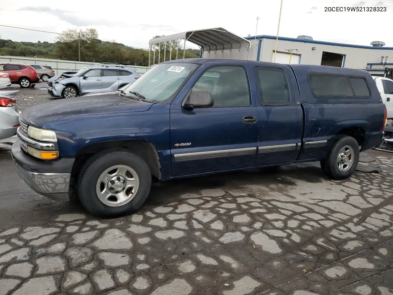 2002 Chevrolet Silverado C1500 VIN: 2GCEC19W521328323 Lot: 73052214