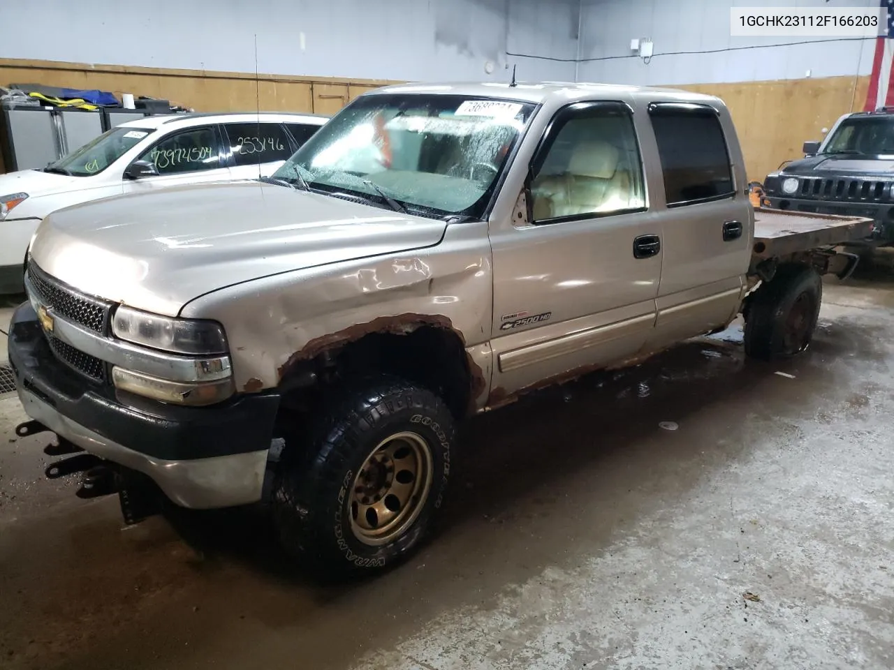 2002 Chevrolet Silverado K2500 Heavy Duty VIN: 1GCHK23112F166203 Lot: 73689384