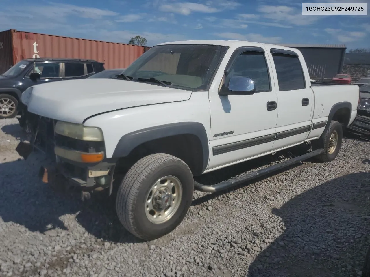 2002 Chevrolet Silverado C2500 Heavy Duty VIN: 1GCHC23U92F249725 Lot: 73800564