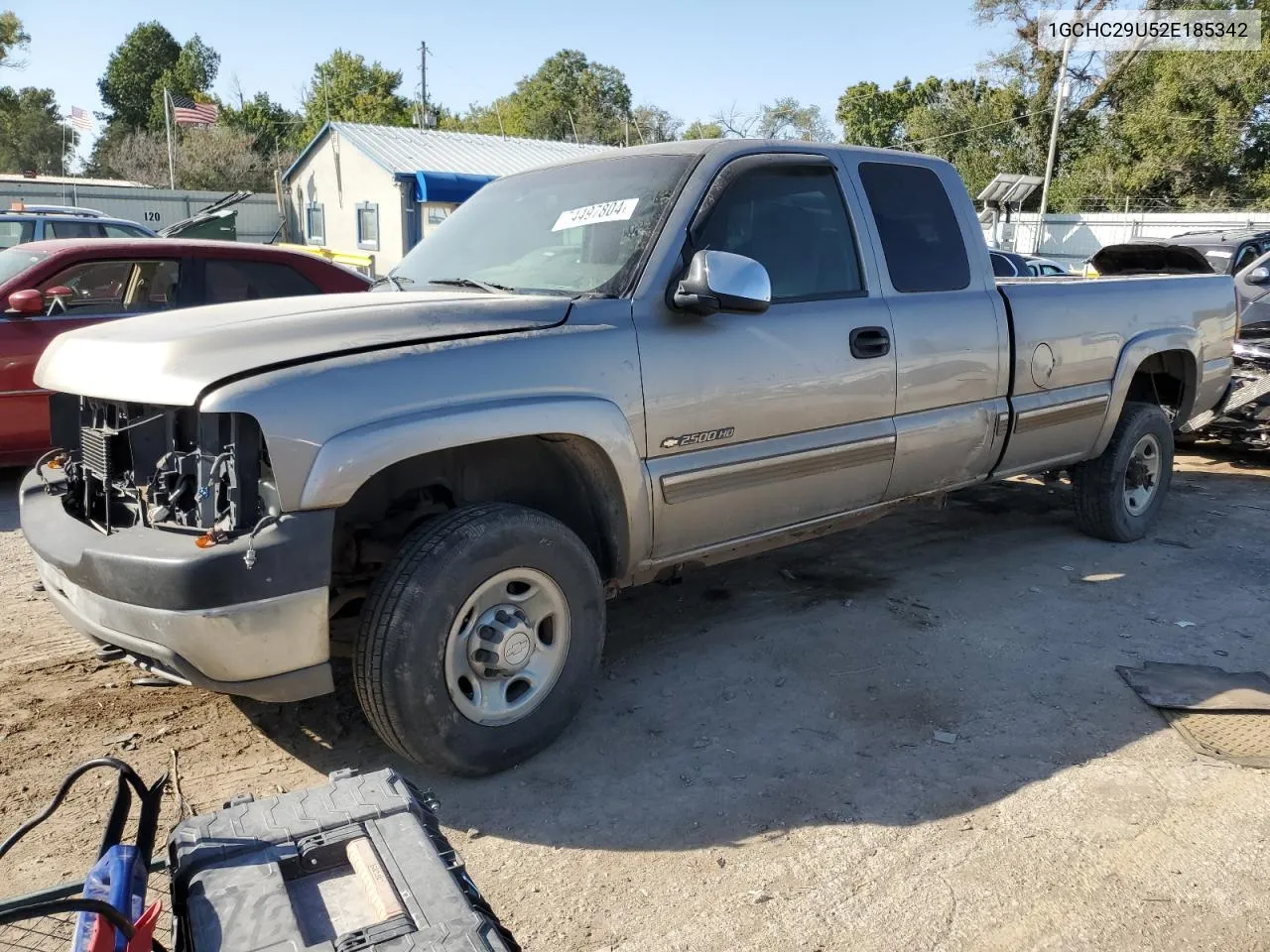 2002 Chevrolet Silverado C2500 Heavy Duty VIN: 1GCHC29U52E185342 Lot: 74497804