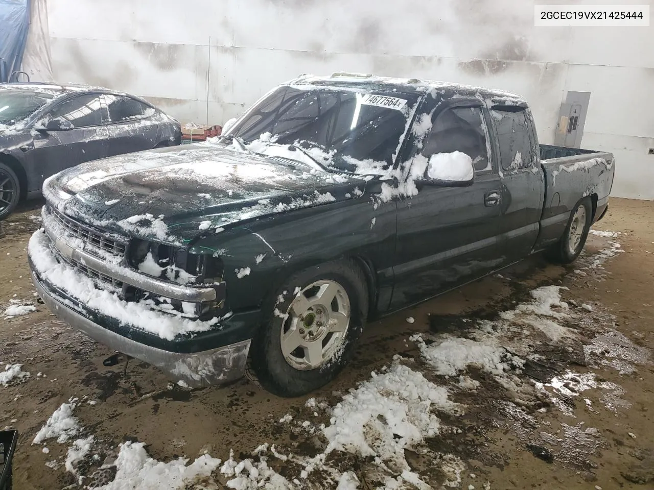 2002 Chevrolet Silverado C1500 VIN: 2GCEC19VX21425444 Lot: 74677564