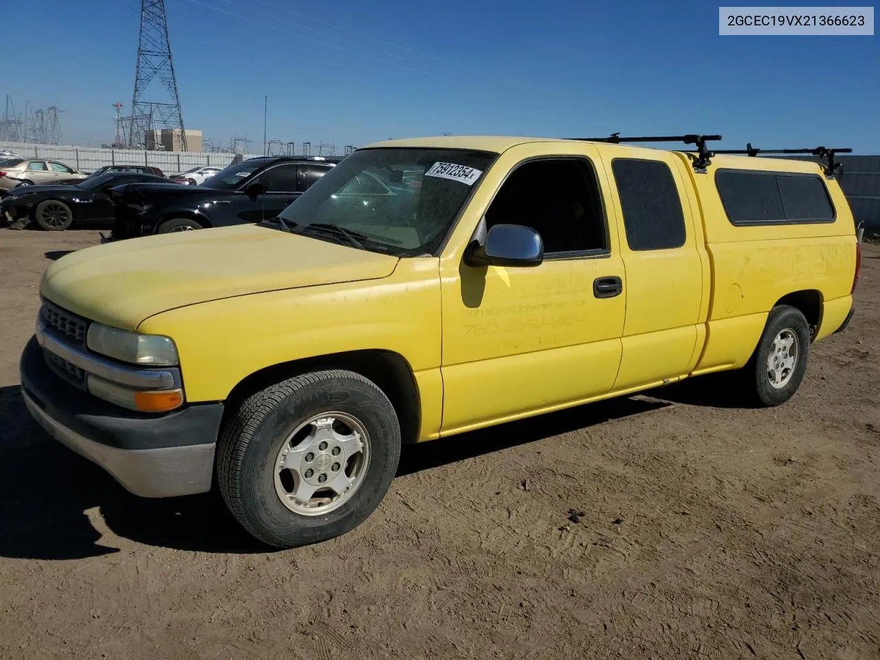 2002 Chevrolet Silverado C1500 VIN: 2GCEC19VX21366623 Lot: 75912354