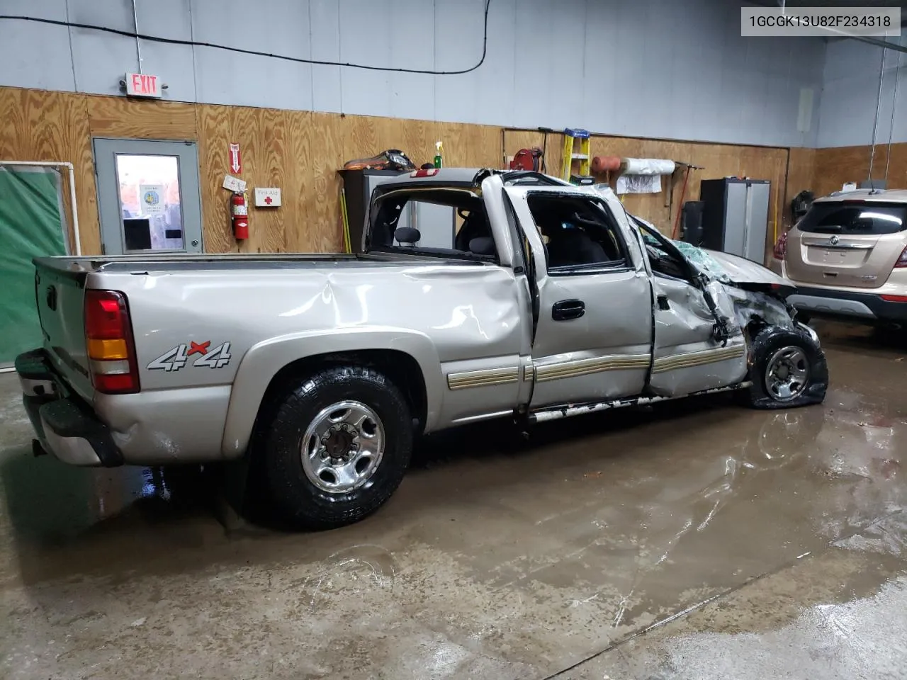 2002 Chevrolet Silverado K1500 Heavy Duty VIN: 1GCGK13U82F234318 Lot: 76874624