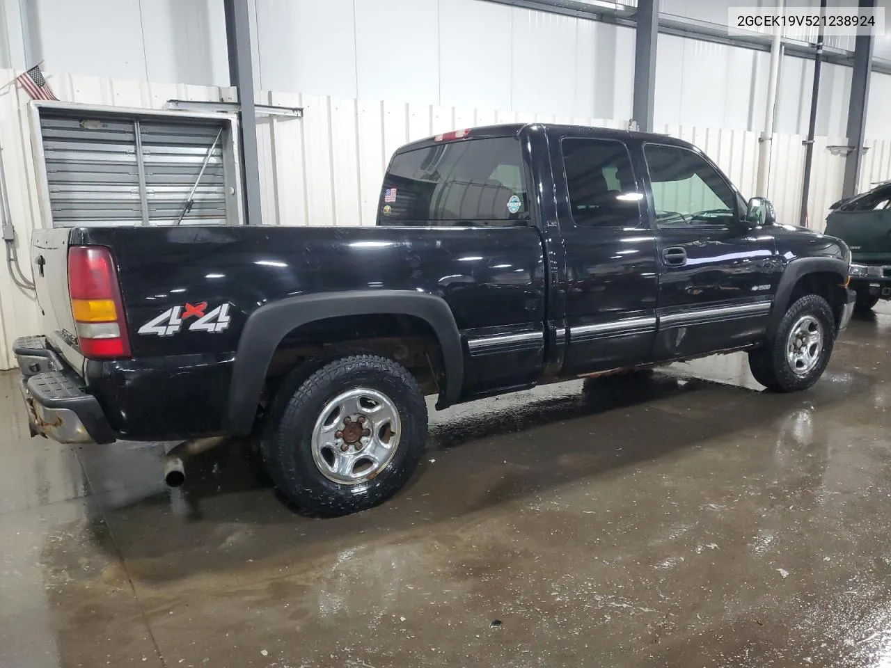 2002 Chevrolet Silverado K1500 VIN: 2GCEK19V521238924 Lot: 76926984