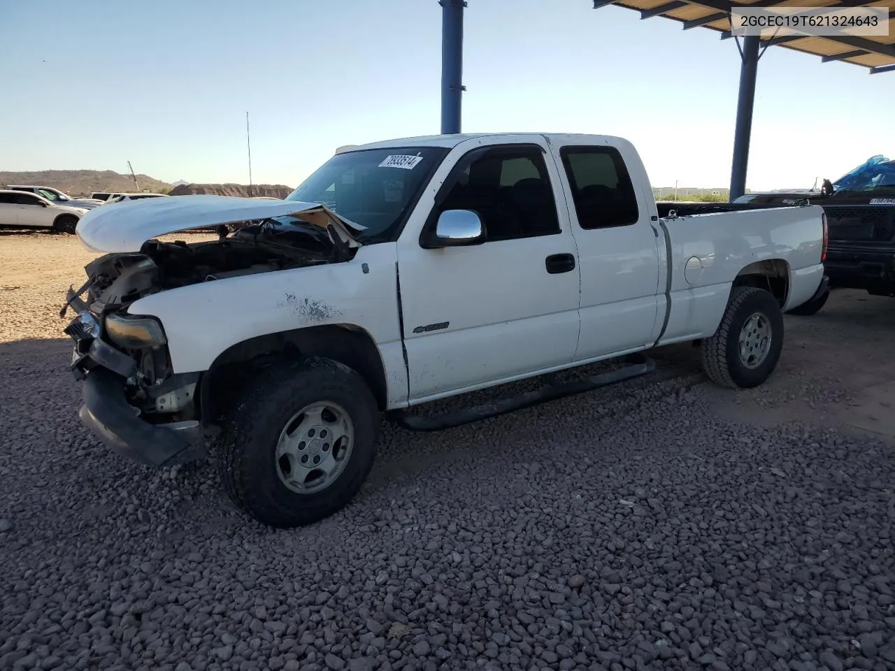 2002 Chevrolet Silverado C1500 VIN: 2GCEC19T621324643 Lot: 78933514