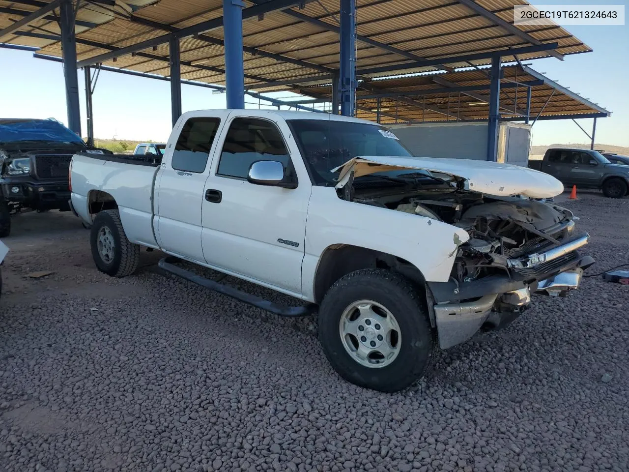 2002 Chevrolet Silverado C1500 VIN: 2GCEC19T621324643 Lot: 78933514