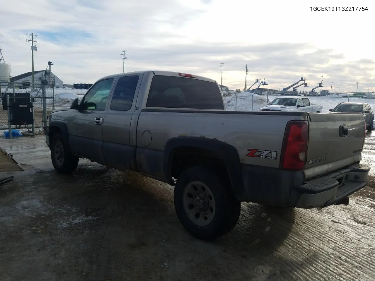 2003 Chevrolet Silverado K1500 VIN: 1GCEK19T13Z217754 Lot: 33433182