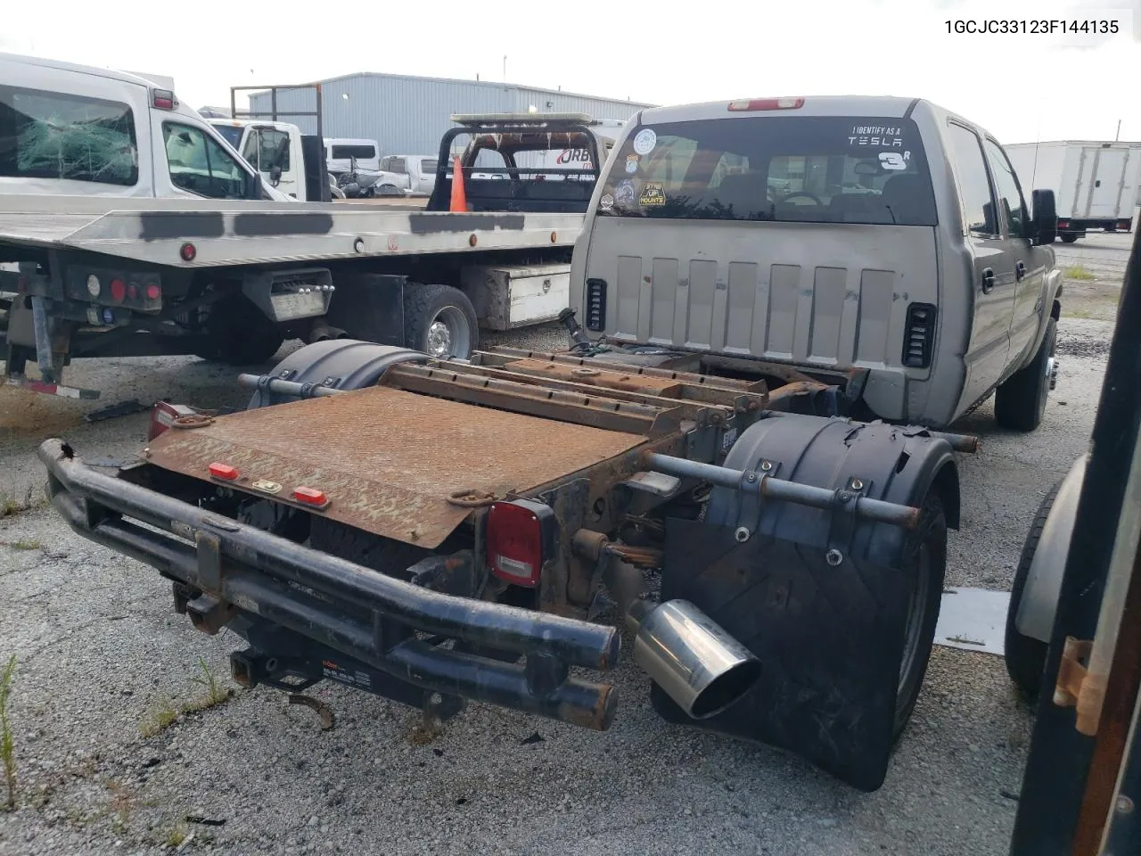 2003 Chevrolet Silverado C3500 VIN: 1GCJC33123F144135 Lot: 65864344