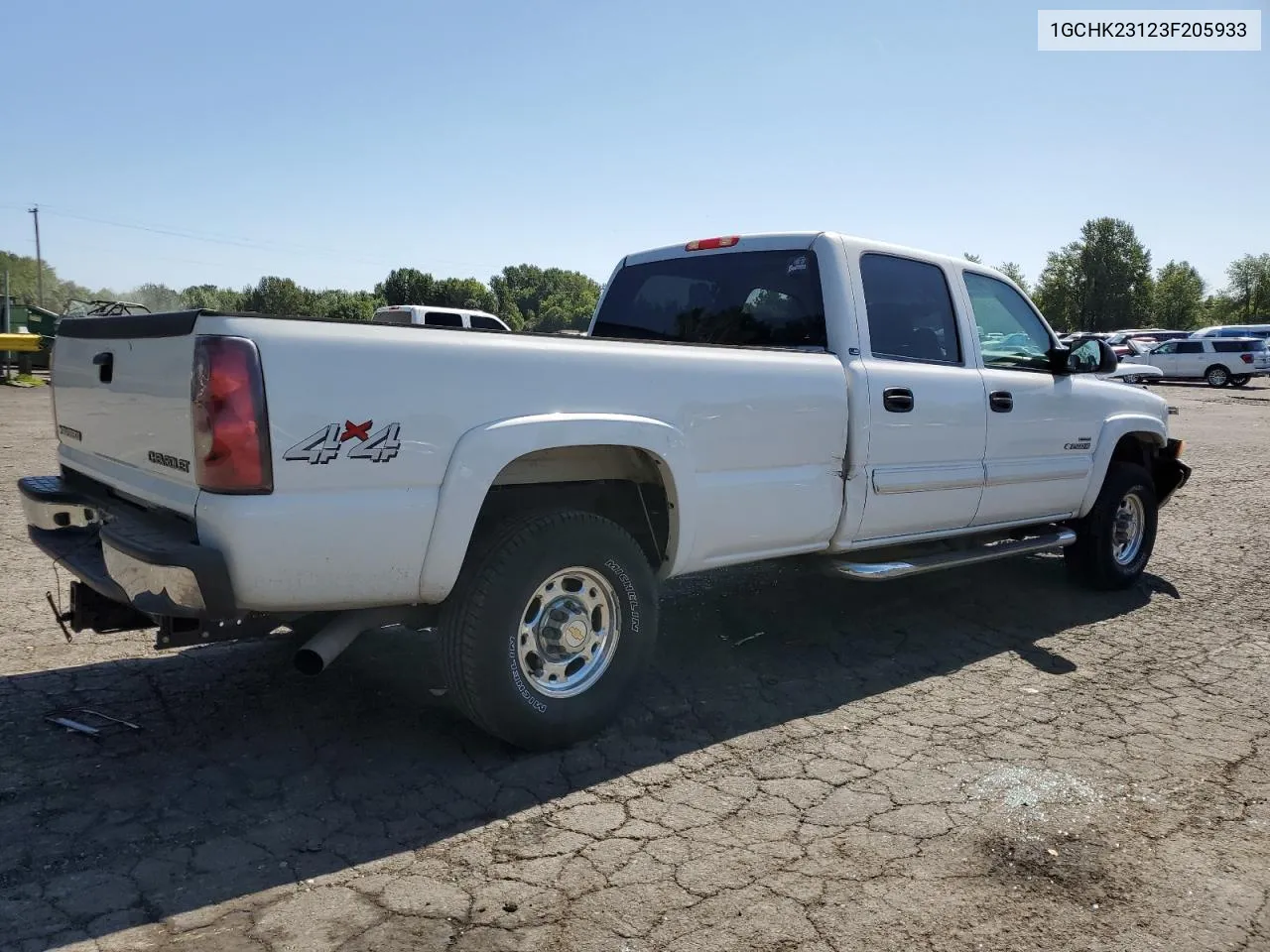 2003 Chevrolet Silverado K2500 Heavy Duty VIN: 1GCHK23123F205933 Lot: 69181884