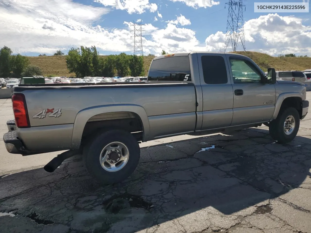 2003 Chevrolet Silverado K2500 Heavy Duty VIN: 1GCHK29143E225596 Lot: 70466924