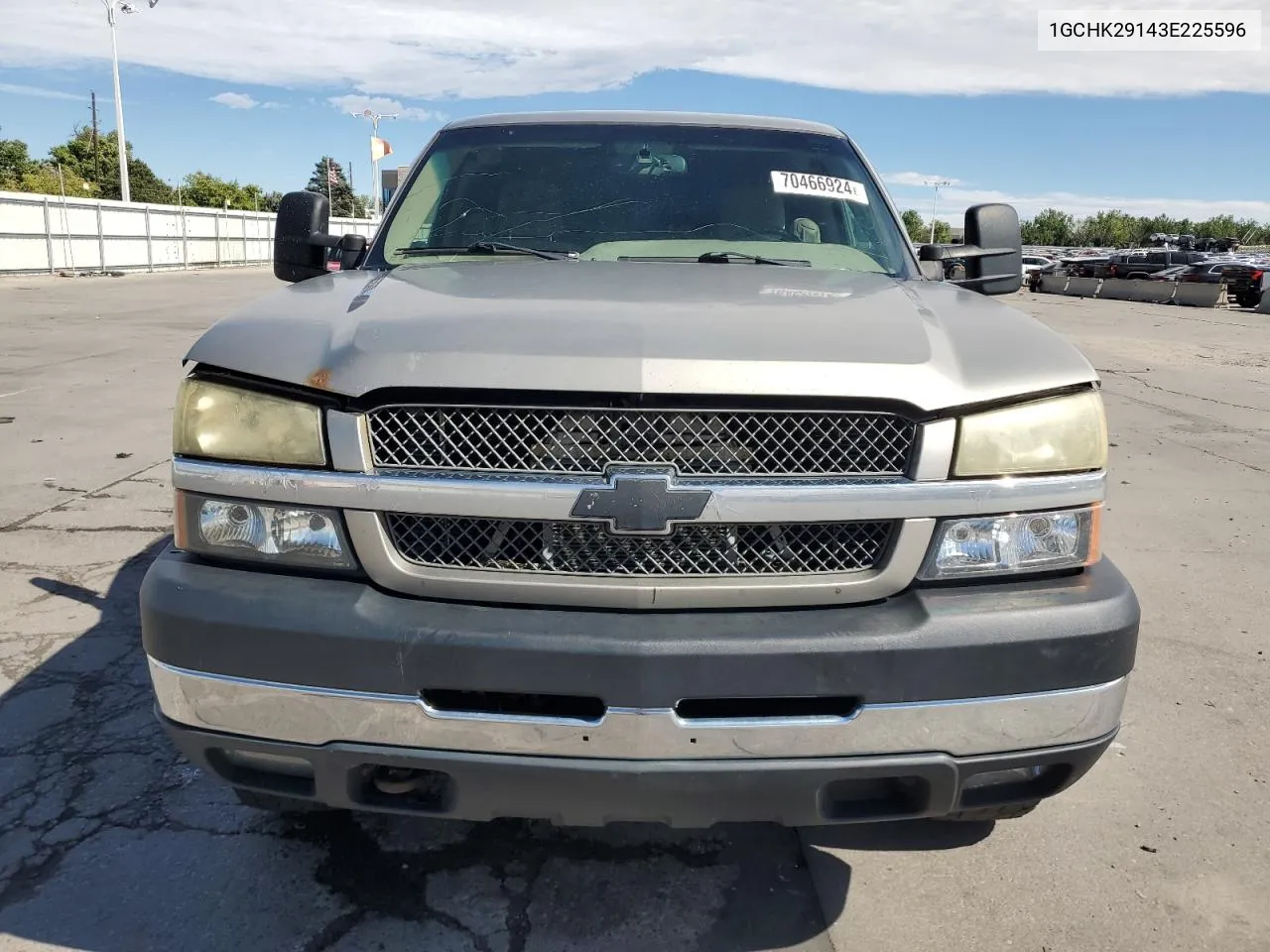 2003 Chevrolet Silverado K2500 Heavy Duty VIN: 1GCHK29143E225596 Lot: 70466924