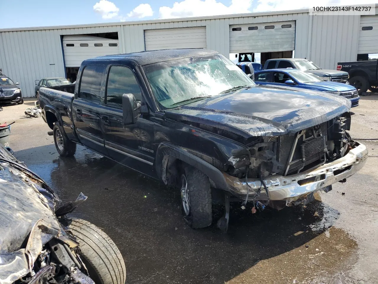 2003 Chevrolet Silverado K2500 Heavy Duty VIN: 1GCHK23143F142737 Lot: 70627304