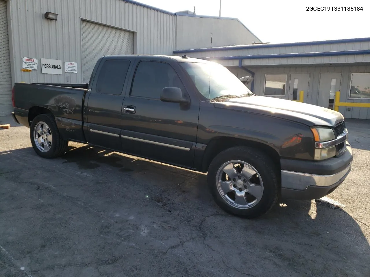 2003 Chevrolet Silverado C1500 VIN: 2GCEC19T331185184 Lot: 70924914