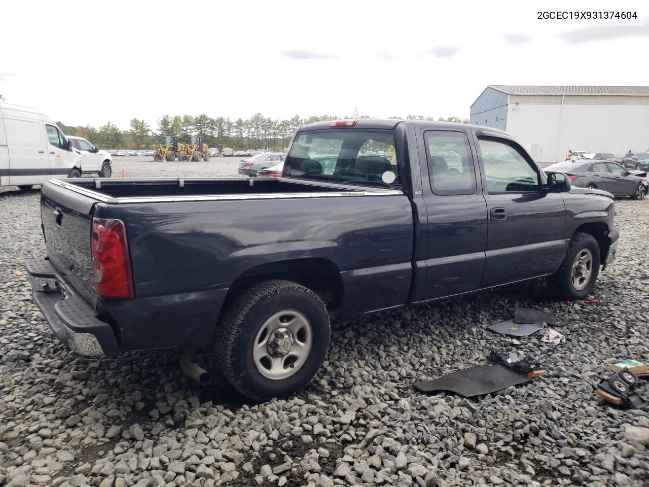 2003 Chevrolet Silverado C1500 VIN: 2GCEC19X931374604 Lot: 73707634