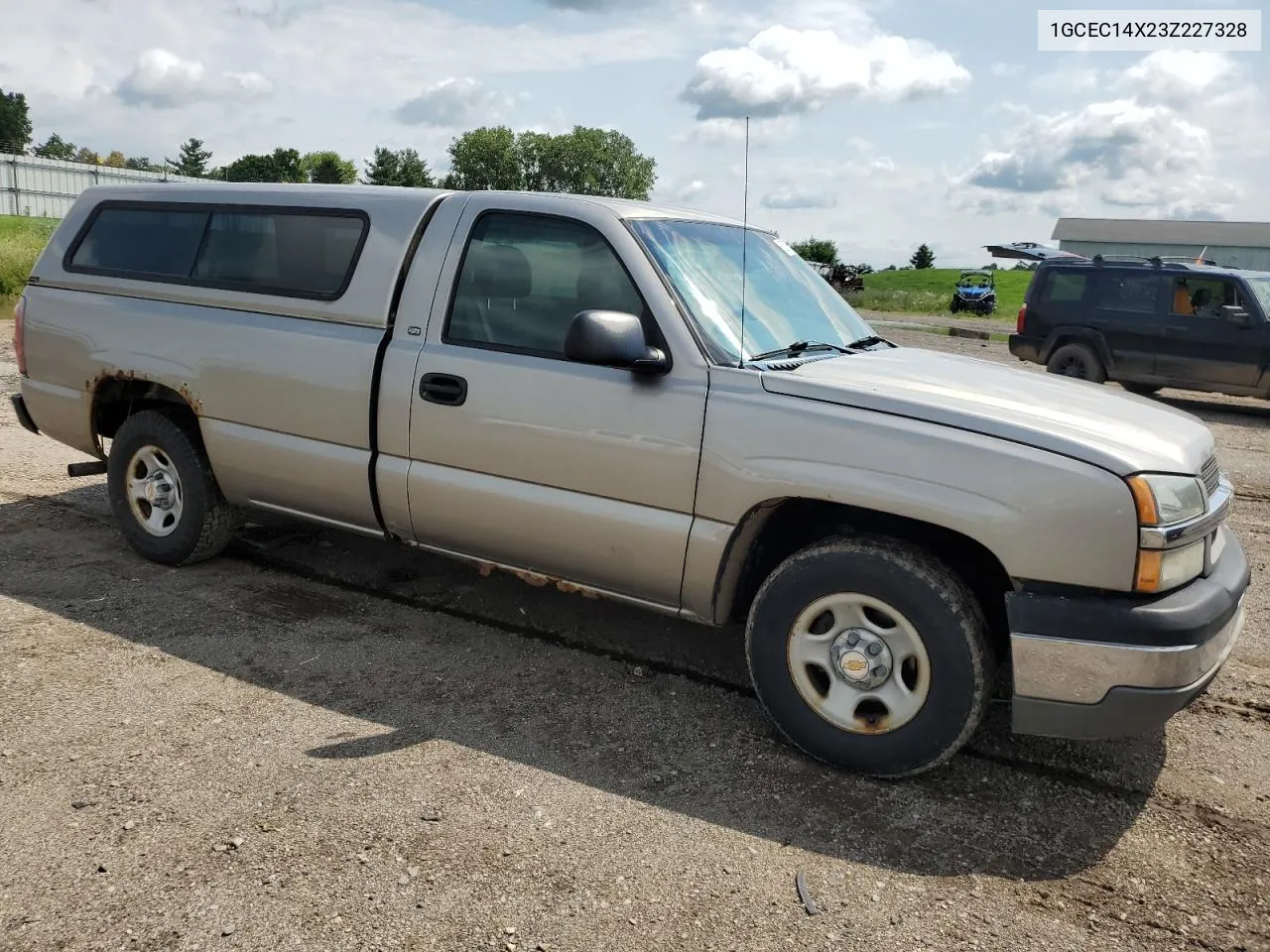 2003 Chevrolet Silverado C1500 VIN: 1GCEC14X23Z227328 Lot: 74180974