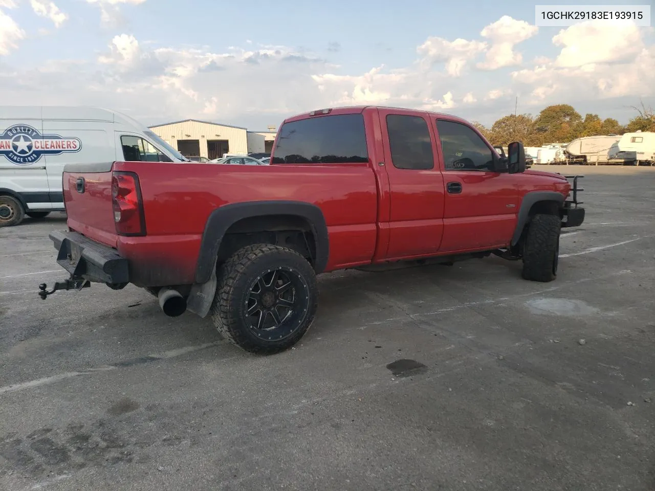 2003 Chevrolet Silverado K2500 Heavy Duty VIN: 1GCHK29183E193915 Lot: 75266834