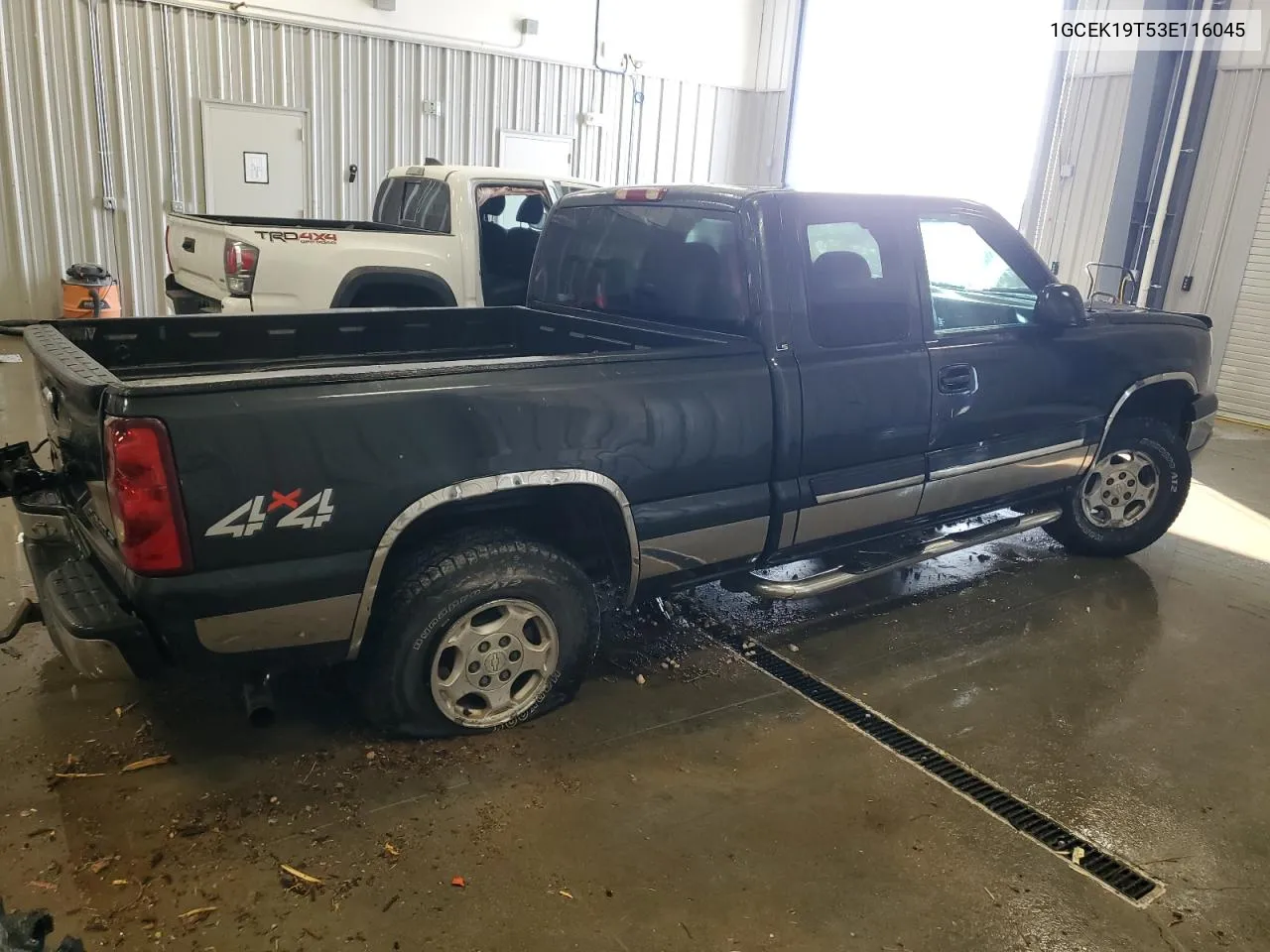 2003 Chevrolet Silverado K1500 VIN: 1GCEK19T53E116045 Lot: 76082454