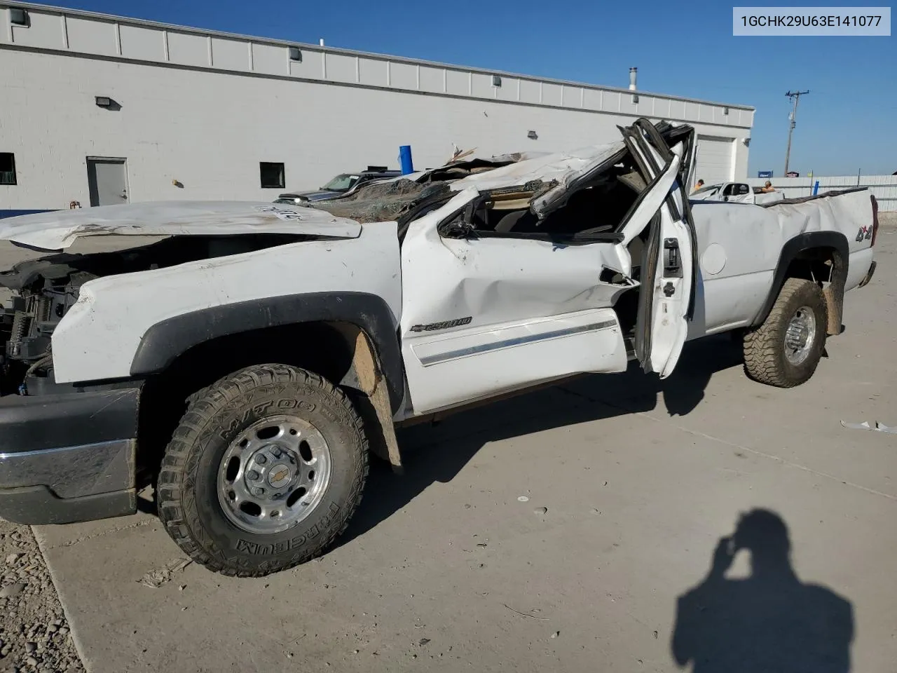 2003 Chevrolet Silverado K2500 Heavy Duty VIN: 1GCHK29U63E141077 Lot: 76603874