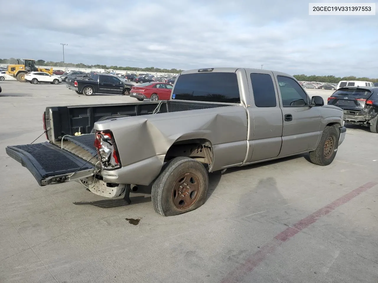 2003 Chevrolet Silverado C1500 VIN: 2GCEC19V331397553 Lot: 76800014